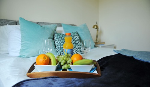 Luxury Apartment, Ensuite, River View (Hunters Wharf)