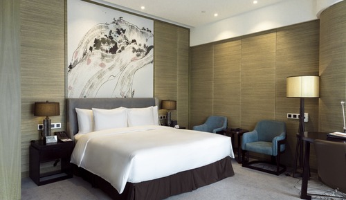 Standard Room, 1 King Bed