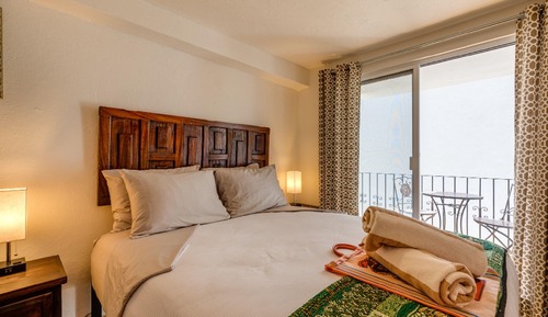 Deluxe Townhome, 2 Bedrooms