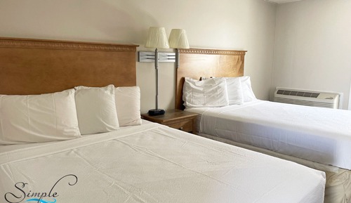 Family Double Room, 2 Queen Beds, Partial Ocean View