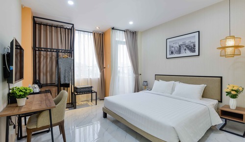 Deluxe King Room, Balcony
