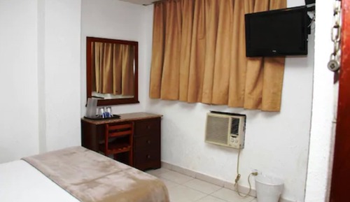 Deluxe Single Room