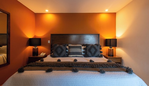 Exclusive Penthouse, Multiple Beds, Private Pool, Beachfront