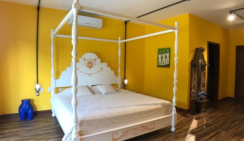 Deluxe House
