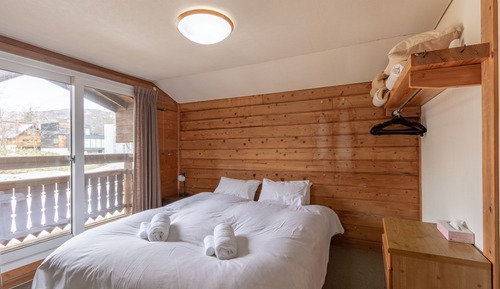 Double or Twin Room, En-suite Bathroom