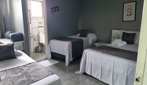 Triple Room, Multiple Beds
