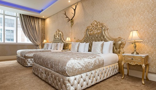 Luxury Room, 2 Double Beds (Sleeps 4)