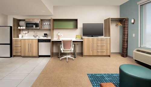 Studio, 1 King Bed, Accessible, Bathtub