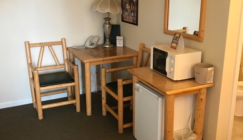 Basic Double Room, 2 Queen Beds, Non Smoking, Mountain View