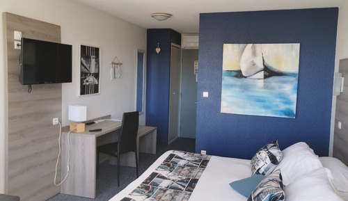 Superior Double Room, Balcony, Pool View