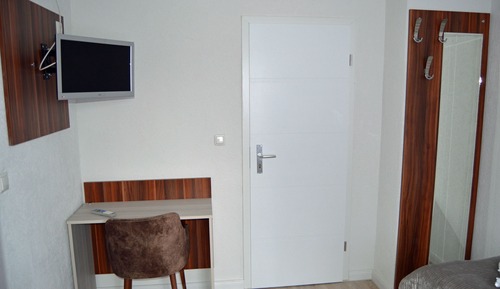 Deluxe Single Room, Garden View