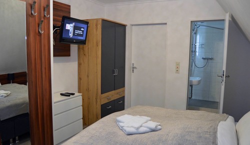 Standard Double Room, Garden View