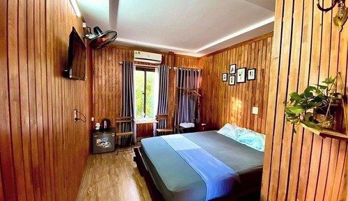 Deluxe Double Room, 1 Queen Bed, Garden View