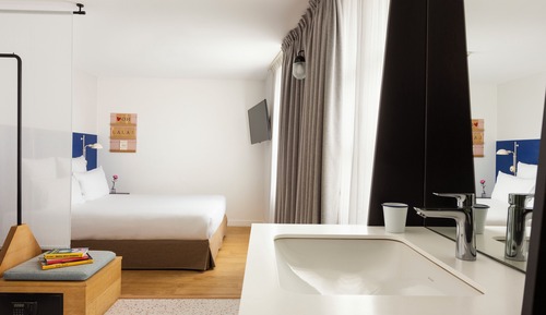 Double or Twin Room, Courtyard View (no elevator)