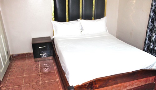 Apartment, 2 Double Beds, Garden View (4)