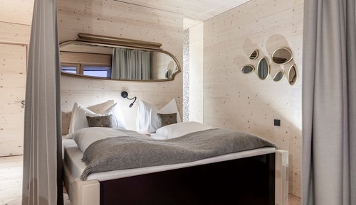 Design Studio (Spiegel Appartment 3-Seenhaus)