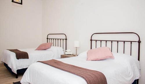 Family Room, 2 Queen Beds, Non Smoking