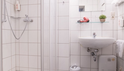 Comfort Single Room