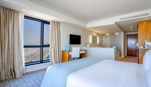 Sea Facing Table Mountain King Room