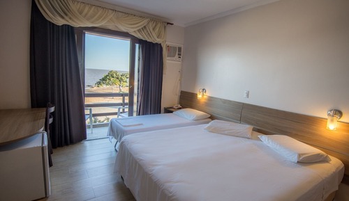 Luxury Triple Room, Lake View