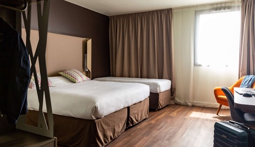 Next Generation, Room, Multiple Beds
