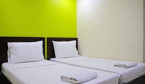 Standard Twin Room