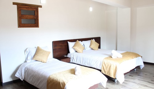 Triple Room