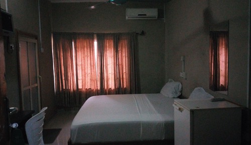 Executive Room