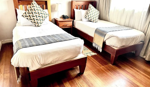 Standard Single Room, 2 Twin Beds, Non Smoking