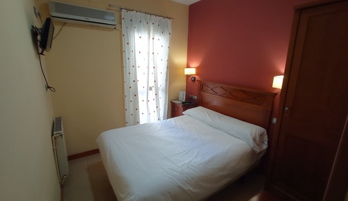 Deluxe Single Room, 1 Double Bed, Balcony