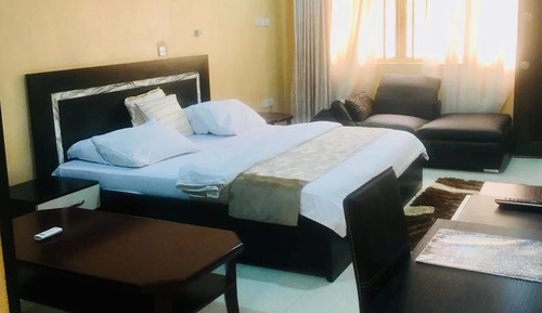 Standard Room, 1 Queen Bed, Non Smoking