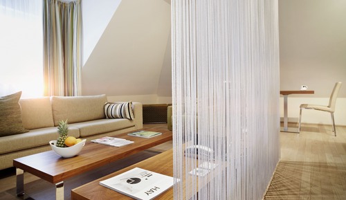 Executive Studio (Tower)