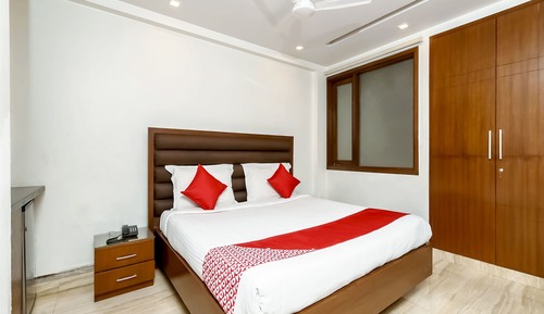 Deluxe Double or Twin Room, 1 King Bed