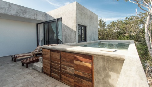 Romantic Penthouse, 1 King Bed, Private Pool, Garden View