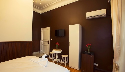 Elite Double Room, City View (Osiris)