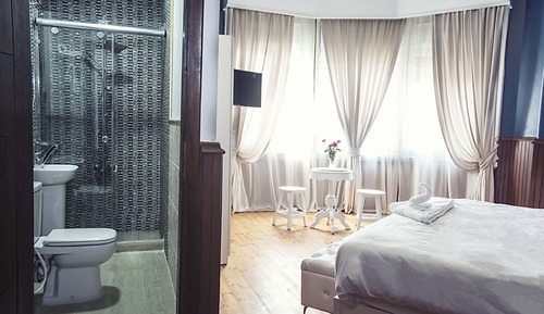 Exclusive Double Room, City View (Horus)