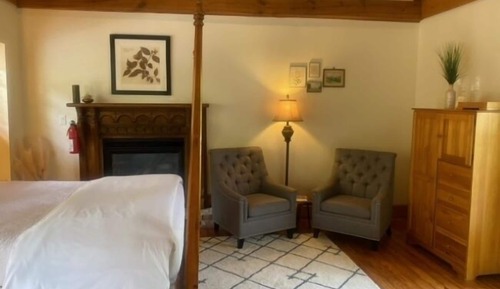 The Savanah Room