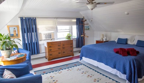 Double Room, 1 King Bed (Summer Room)