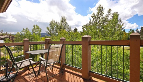 Condo, 2 Bedrooms