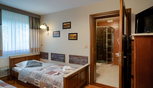 Standard Double Room, 2 Twin Beds, Non Smoking