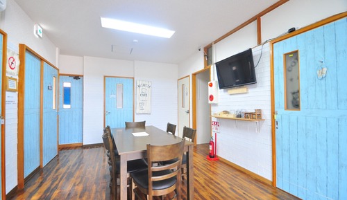Single Room, Men only (201, 2nd floor)