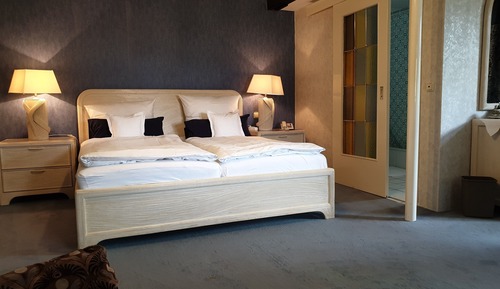Double Room Single Use
