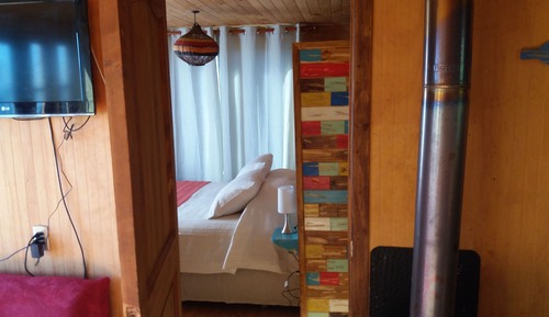 Romantic Room, 1 Queen Bed (Petrun)