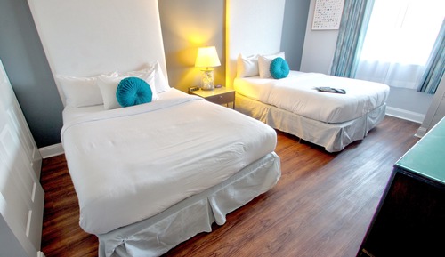 Traditional Suite, 2 Double Beds, City View
