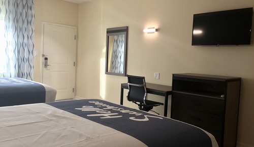 Room, 2 Queen Beds, Non Smoking (Efficiency)