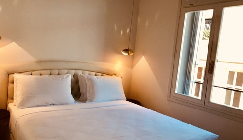 Superior Double Room, City View