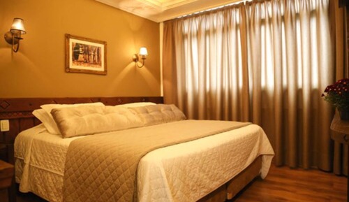 Room (Gauderio)