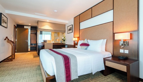 Premium Suite