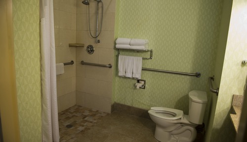 Standard Room, 2 Queen Beds, Accessible (Communications)