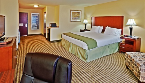 Standard Room, 1 King Bed (Extra Floor Space)